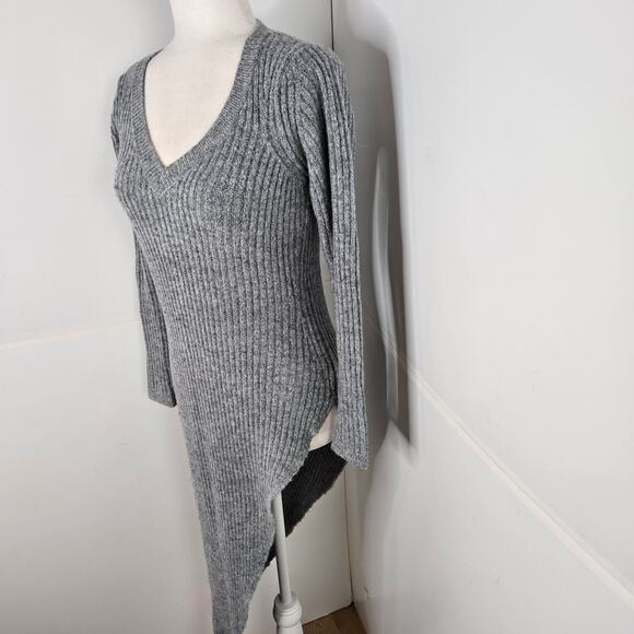 Venus EUC high slit sweater dress winter fall sexy tunic XS Heather grey - Picture 10 of 17